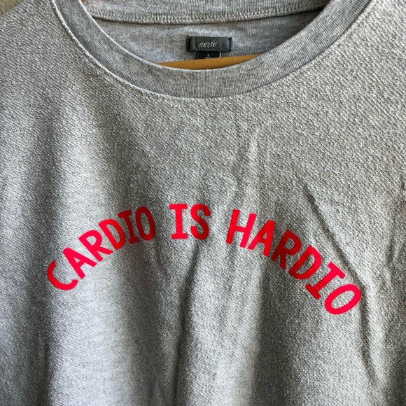 Aerie “cardio is hardio” gray cropped long sleeve - Picture 2 of 6